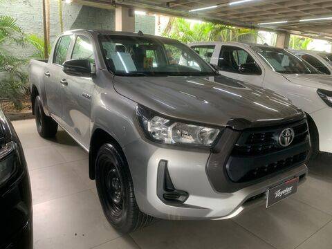 TOYOTA HILUX 2.8 D-4D TURBO DIESEL CD POWER PACK 4X4 MANUAL